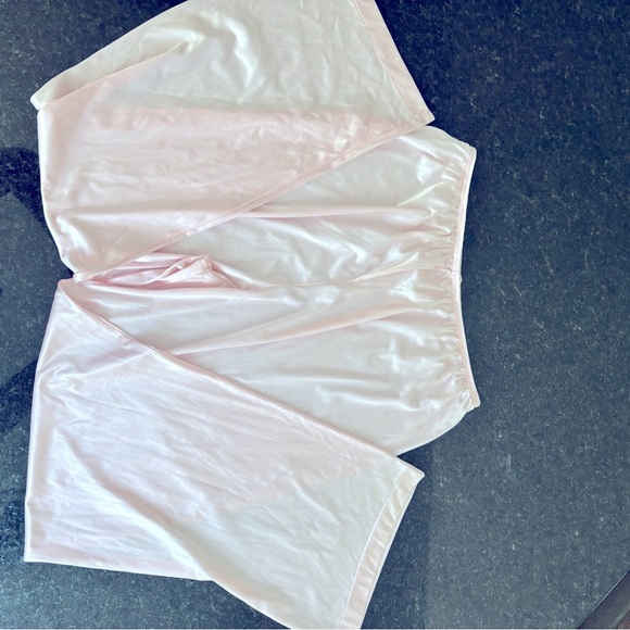 Vintage Vanity Fair PinkPajama Set - Size Large - Made in USA - Picture 7 of 7